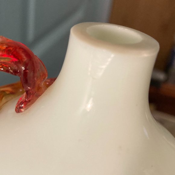 ANTQ 1900's Stevens and Williams Opalescent Glass Vase w/amber acorn&leaf handle - Picture 5 of 9